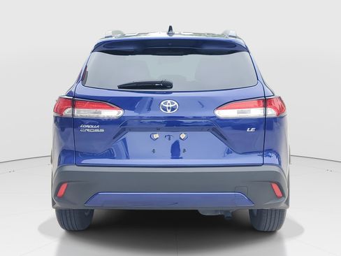 Certified 2025 Toyota Corolla Cross LE image 4