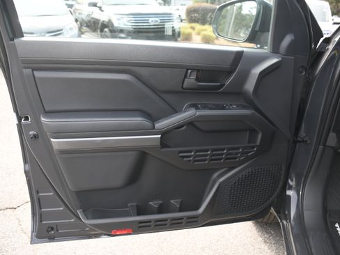 New 2026 Toyota Tacoma SR5 image 5