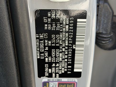 Certified 2023 Kia Sorento X-Line EX AWD/4WD image 38