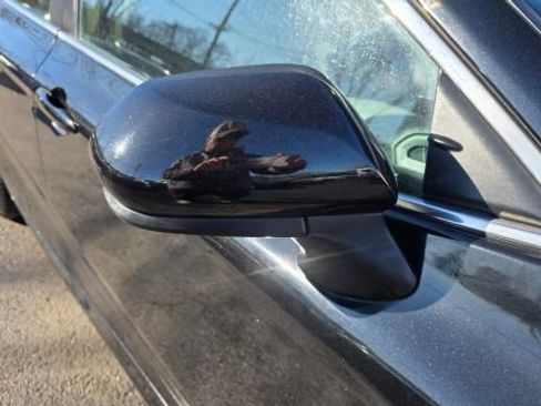 Used 2019 Toyota Camry LE image 41