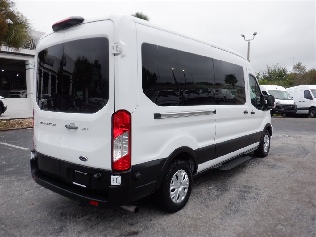 Used 2024 Ford Transit 350 XLT RWD image 8