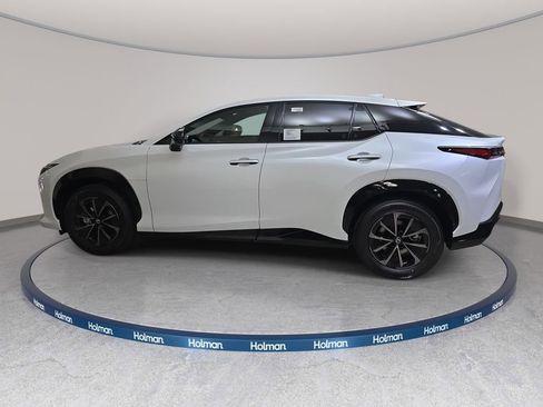 New 2026 Lexus RZ 450e AWD image 8