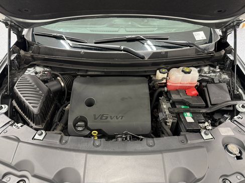 Used 2023 Chevrolet Traverse Premier image 57