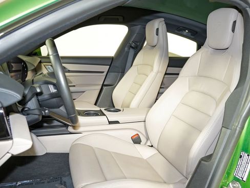 Used 2022 Porsche Taycan 4S image 5