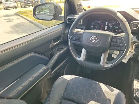 Used 2026 Toyota 4Runner 4WD image 14