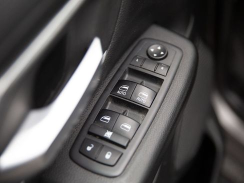 Used 2019 RAM 1500 Big Horn AWD/4WD image 19