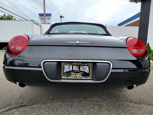 Used 2004 Ford Thunderbird Deluxe image 8