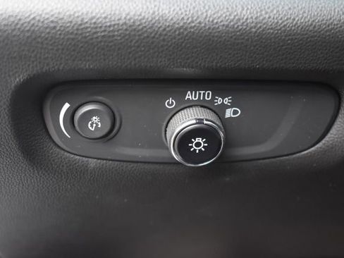 Used 2023 Chevrolet Traverse Premier w/ Redline Edition AWD/4WD image 29