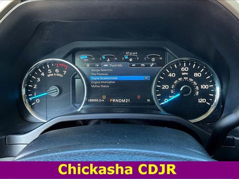 Used 2016 Ford F150 Lariat image 13