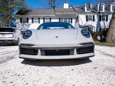 Used 2024 Porsche 911 Turbo S image 19