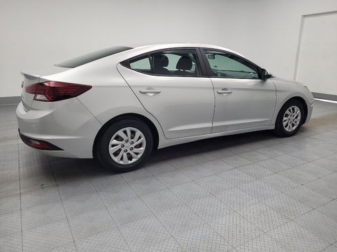 Used 2019 Hyundai Elantra SE w/ Cargo Package FWD image 10