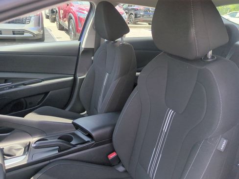 Used 2024 Hyundai Elantra SEL FWD image 16