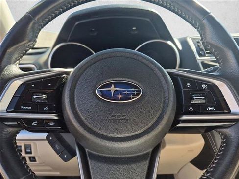 Used 2018 Subaru Outback 3.6R Limited AWD/4WD image 13