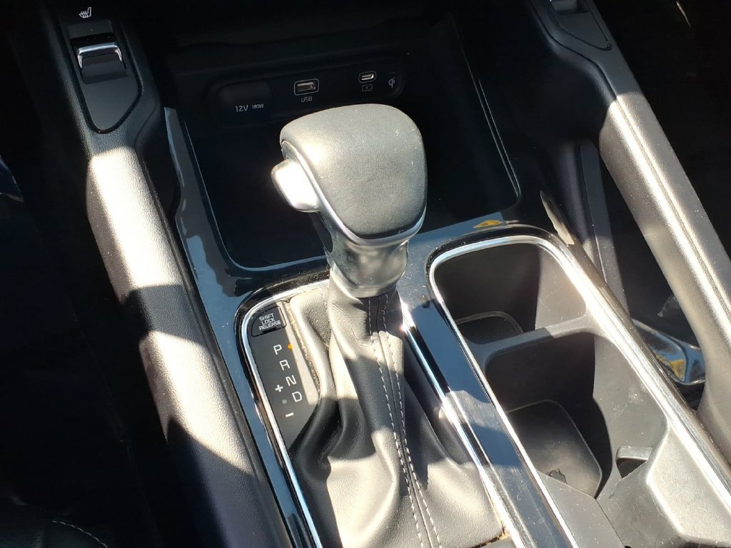 Used 2025 Kia Telluride S AWD/4WD image 16