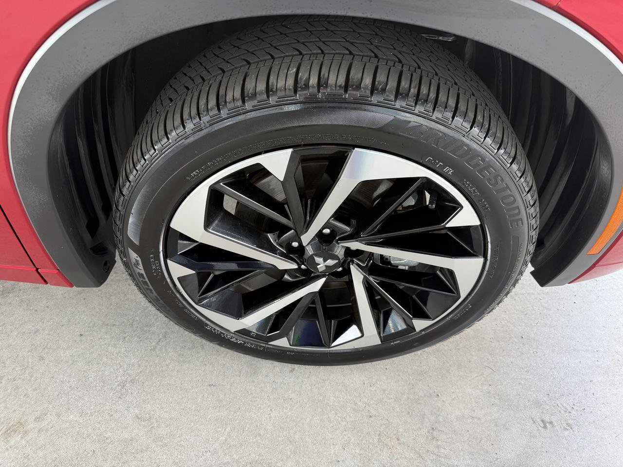 Used 2025 Mitsubishi Outlander SEL AWD/4WD image 52