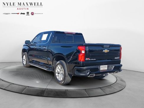 Used 2021 Chevrolet Silverado 1500 High Country w/ Z71 Off-Road Package AWD/4WD image 14