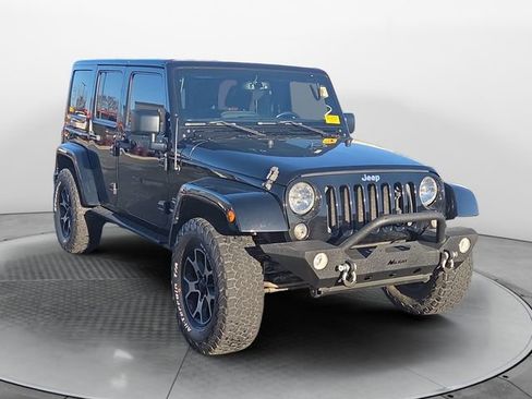 Used 2015 Jeep Wrangler Unlimited Sahara w/ Dual Top Group image 7