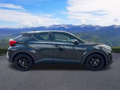 Used 2022 Toyota C-HR Nightshade FWD image 7