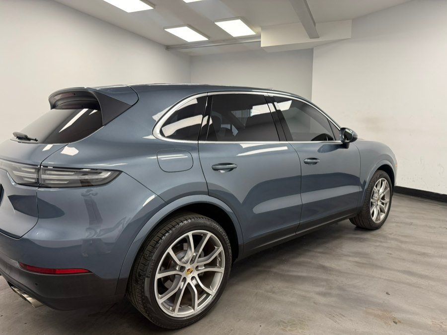 Used 2019 Porsche Cayenne S w/ Premium Plus Package AWD/4WD image 21