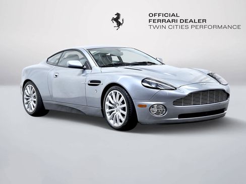Used 2003 Aston Martin Vanquish image 8