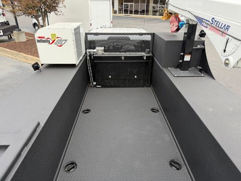 New 2026 Ford F550 4x4 Supercab Super Duty image 10