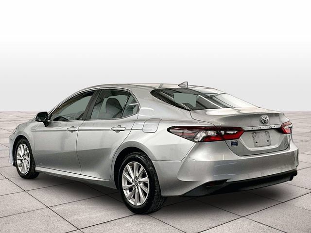 Used 2021 Toyota Camry LE FWD image 10