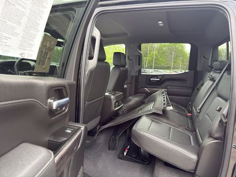 Used 2022 Chevrolet Silverado 1500 LTZ AWD/4WD image 30
