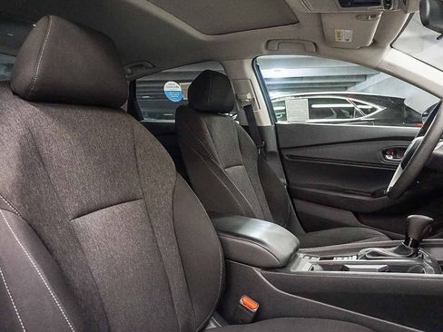 Used 2023 Honda Accord EX image 17