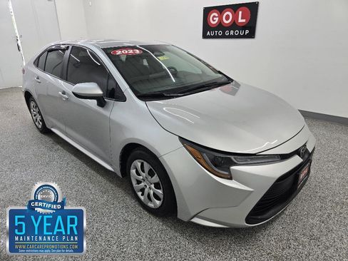 Used 2023 Toyota Corolla LE FWD image 1