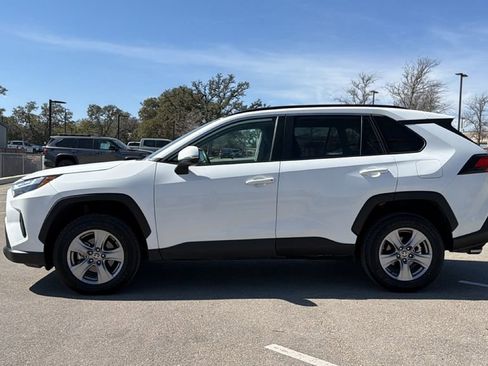 Certified 2025 Toyota RAV4 XLE image 10