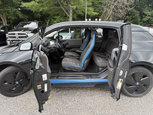 Used 2016 BMW i3 w/ Range Extender RWD image 12