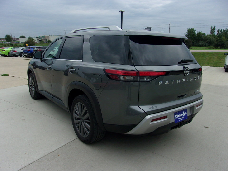 Used 2025 Nissan Pathfinder SL w/ SL Premium Package AWD/4WD image 5