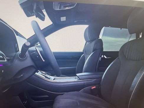 Used 2025 Hyundai Palisade Calligraphy image 10