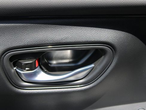 New 2026 Honda HR-V Sport image 18