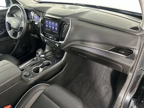 Certified 2021 Chevrolet Traverse High Country AWD/4WD image 31