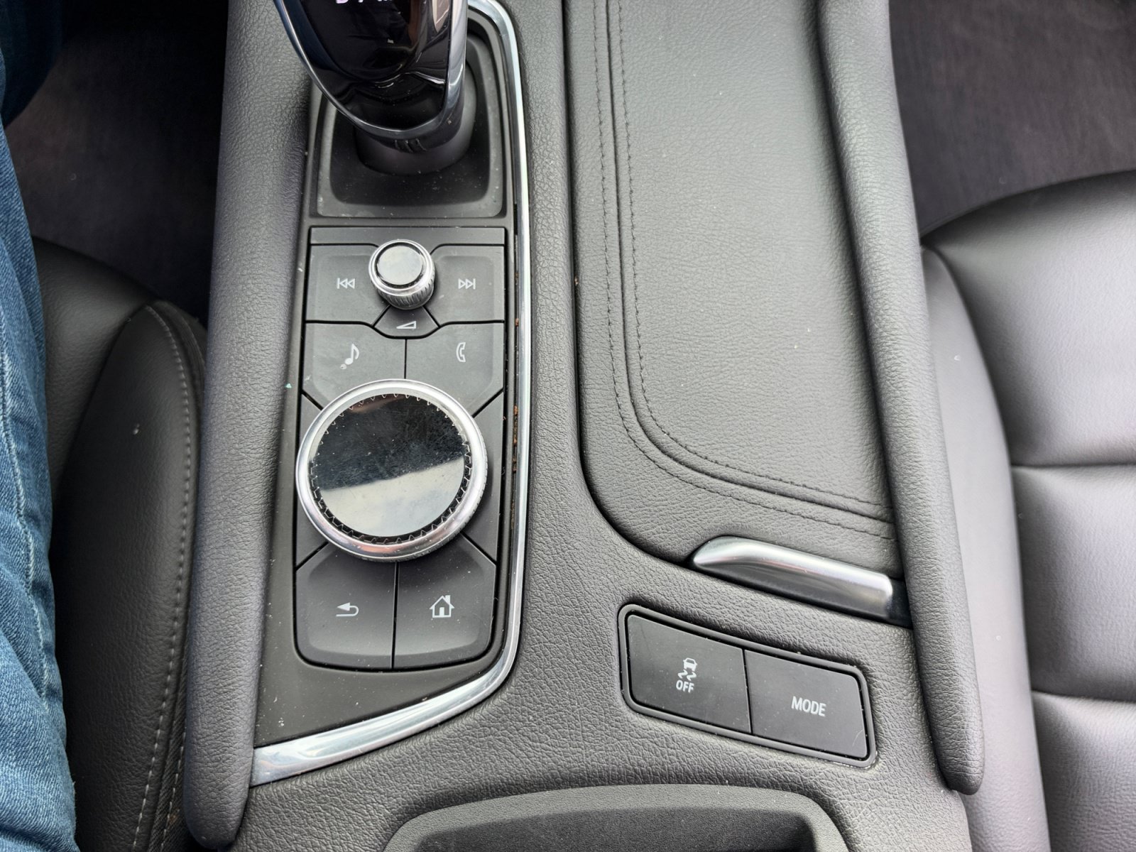 Used 2021 Cadillac XT5 Luxury FWD image 15