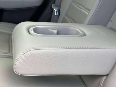 Used 2017 Honda CR-V EX-L image 12