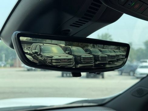New 2026 GMC Acadia AT4 AWD/4WD image 16