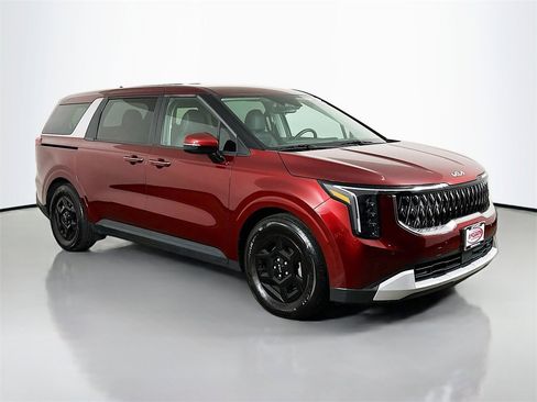 Certified 2025 Kia Carnival image 14