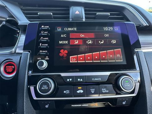 Used 2019 Honda Civic Touring image 27