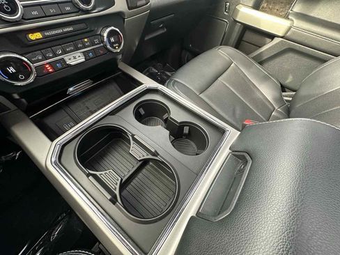 Used 2022 Ford F250 Lariat w/ Lariat Ultimate Package image 42