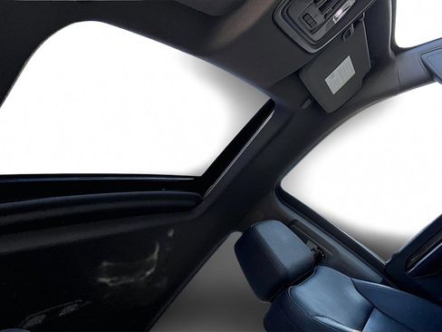 Used 2024 Chevrolet Silverado 1500 LT Trail Boss w/ LT Trail Boss Premium Package image 17