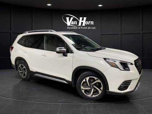 Used 2023 Subaru Forester Touring image 39