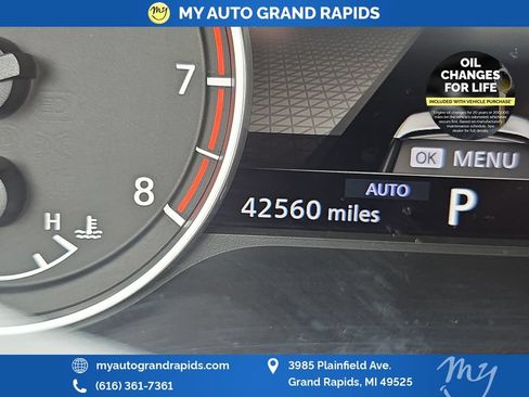 Used 2023 Nissan Rogue SL w/ SL Premium Package AWD/4WD image 17