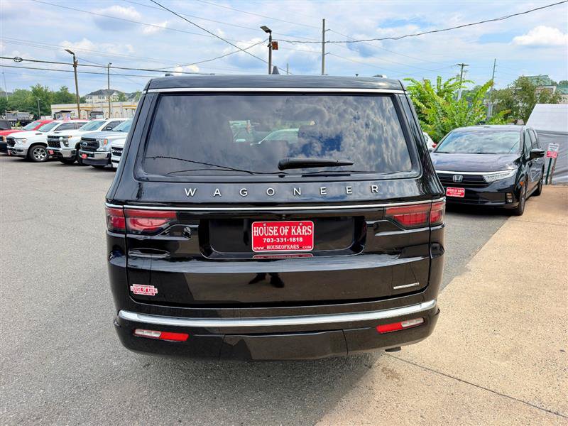 Used 2024 Jeep Wagoneer Series II AWD/4WD image 3