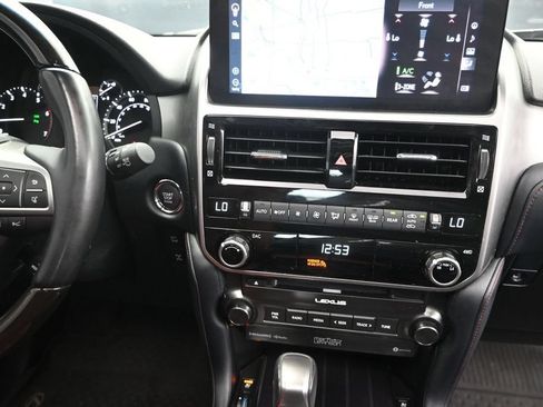 Certified 2023 Lexus GX 460 Premium w/ Accessory Package AWD/4WD image 28