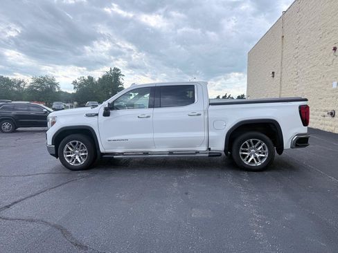 Used 2022 GMC Sierra 1500 SLT w/ SLT Premium Package AWD/4WD image 2