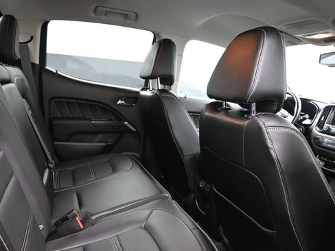 Certified 2022 GMC Canyon Denali image 12