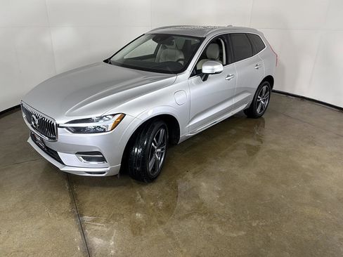 Used 2021 Volvo XC60 T8 Inscription Expression image 15