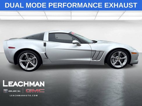 Used 2013 Chevrolet Corvette Grand Sport w/ 3LT Preferred Equipment Group RWD image 2